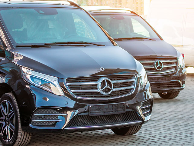 liverpool airport taxis